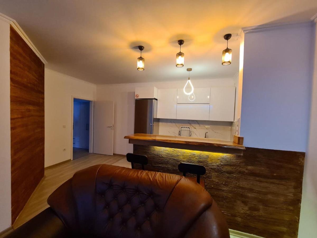 Prishtina Escape Apartments Priştine Dış mekan fotoğraf